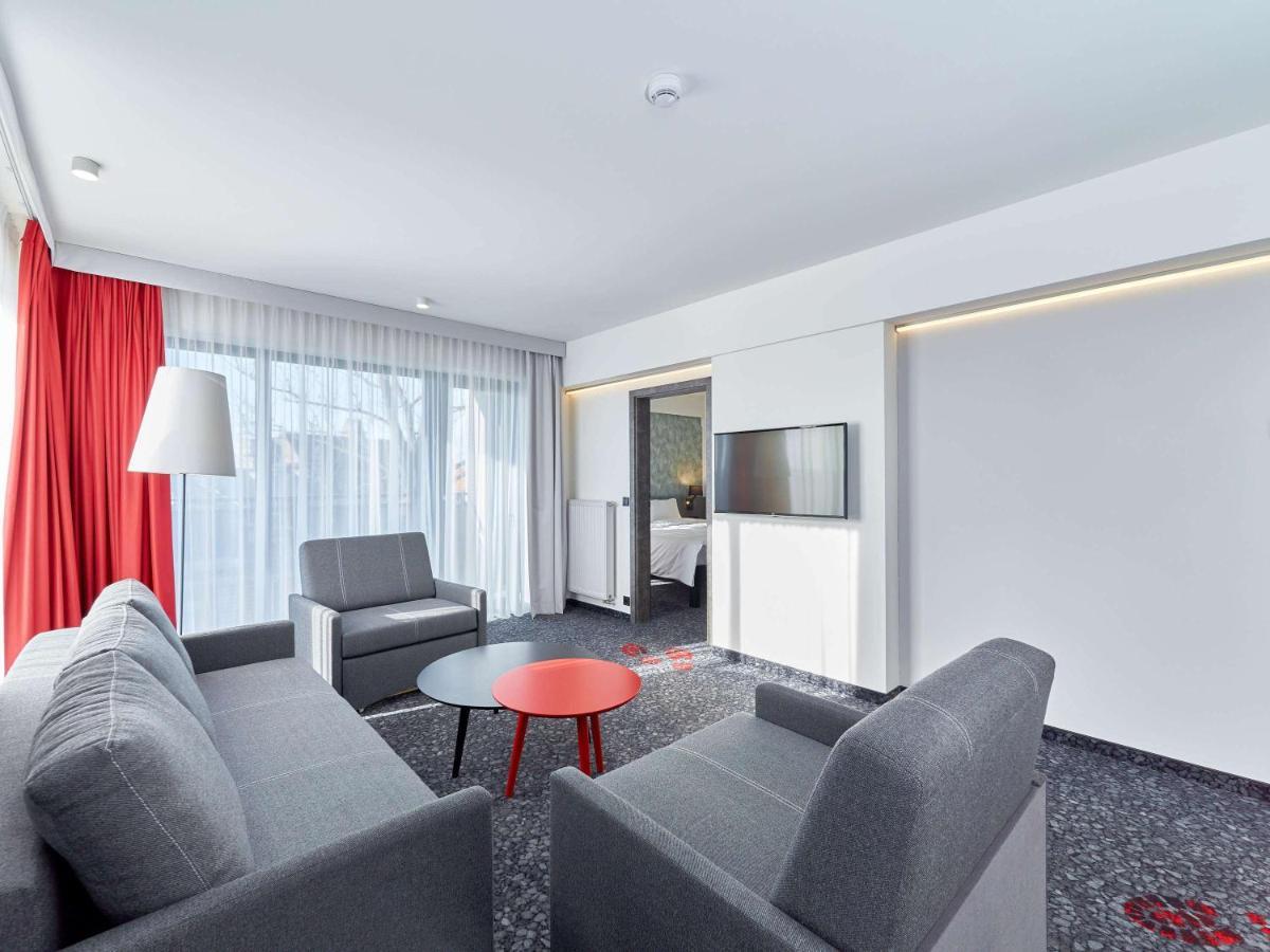 Ibis Styles Nowy Targ Hotel Bagian luar foto