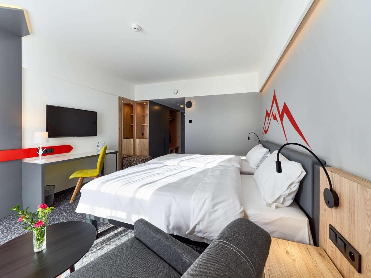 Ibis Styles Nowy Targ Hotel Bagian luar foto