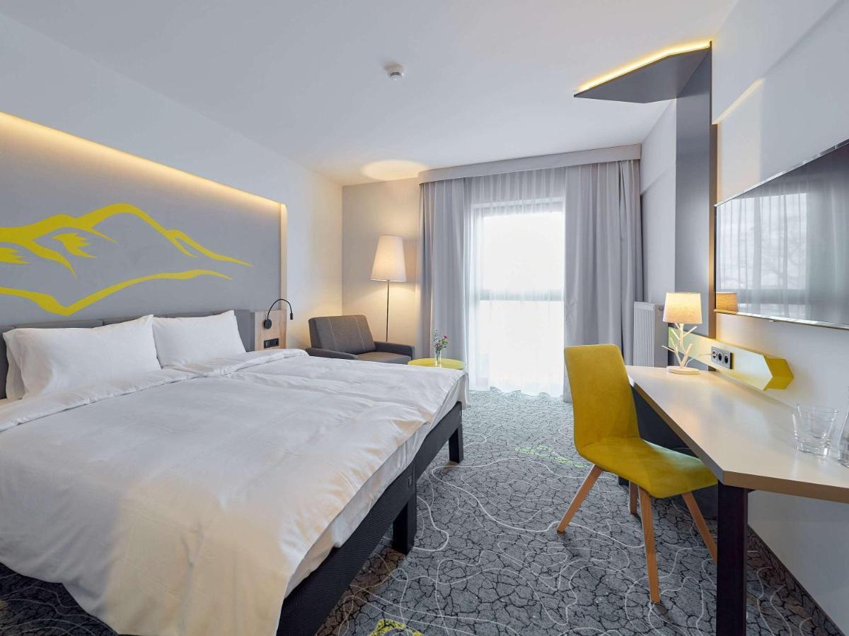 Ibis Styles Nowy Targ Hotel Bagian luar foto