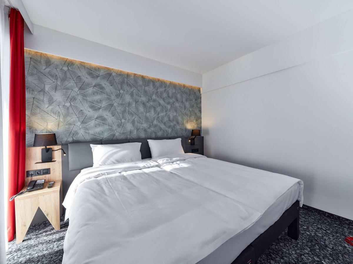 Ibis Styles Nowy Targ Hotel Bagian luar foto