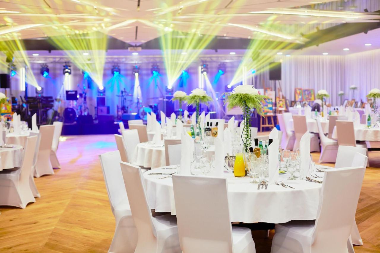 Ibis Styles Nowy Targ Hotel Bagian luar foto